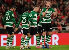 为什么棒球运动员在比赛前需要进行大量的长距离传球